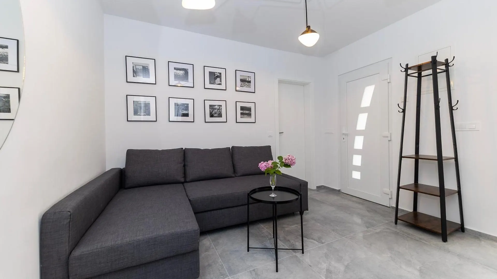 Find Your Haven In Morena Celeste Seaside Puntamika Apartments! Zadar 0*,  Croacia