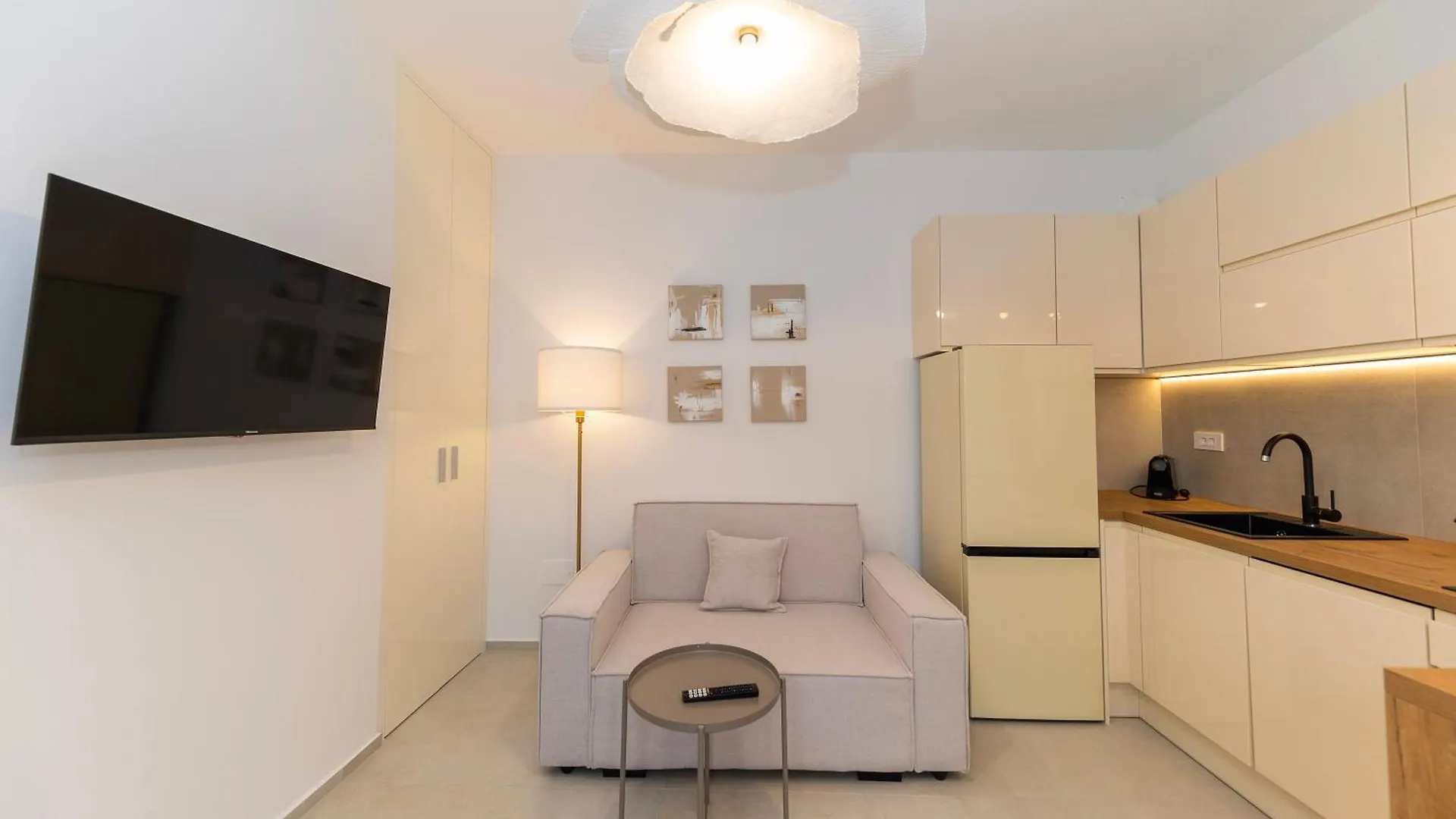 Find Your Haven In Morena Celeste Seaside Puntamika Apartments! Zadar 0*,
